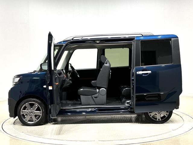 タントファンクロスターボ ナビゲーション ETCLEDオートライト 電動パーキングブレーキ 運転席助手席シートヒーター アルミホイール キーフリーシステム オート電動格納式ドアミラー(広島県)の中古車