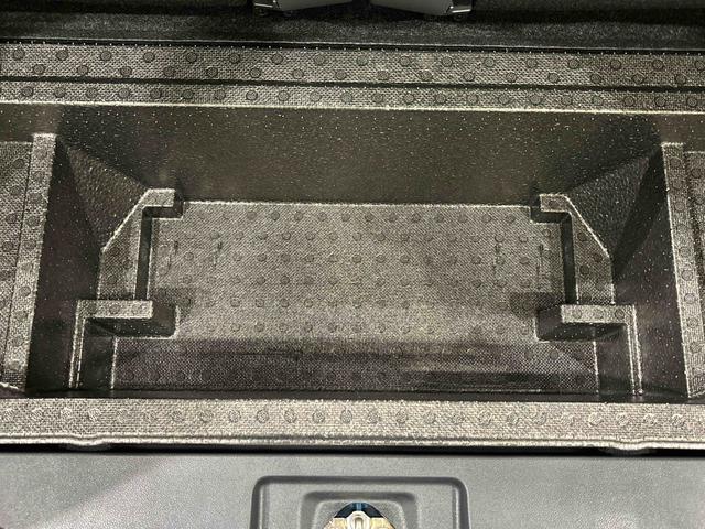 タントファンクロスターボ ナビゲーション ETCLEDオートライト 電動パーキングブレーキ 運転席助手席シートヒーター アルミホイール キーフリーシステム オート電動格納式ドアミラー(広島県)の中古車