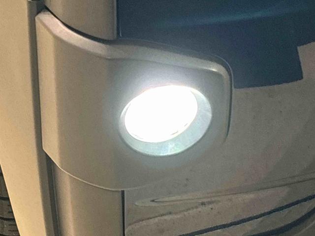 タントファンクロスターボ ナビゲーション ETCLEDオートライト 電動パーキングブレーキ 運転席助手席シートヒーター アルミホイール キーフリーシステム オート電動格納式ドアミラー(広島県)の中古車