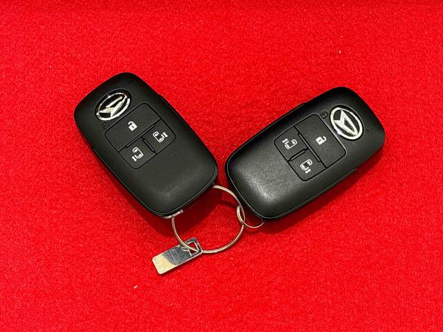 ムーヴキャンバスセオリーG ディスプレイオーディオ バックカメラLEDオートライト・フォグランプ 電動パーキングブレーキ プッシュボタンスタート セキュリティアラーム バックカメラ 両側パワースライドドアウエルカムオープン機能 オート電動格納式ドアミラー(広島県)の中古車