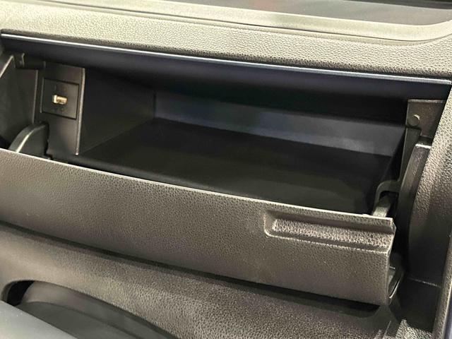 タントカスタム　パノラマモニター対応カメラ付　前席シートヒーター電動パーキングブレーキ　後席両側パワースライドドア　オートライト　サイドエアバッグ　ＬＥＤヘッドライト・フォグランプ　純正１５インチアルミホイール　キーフリーシステム　セキュリティーアラーム（広島県）の中古車