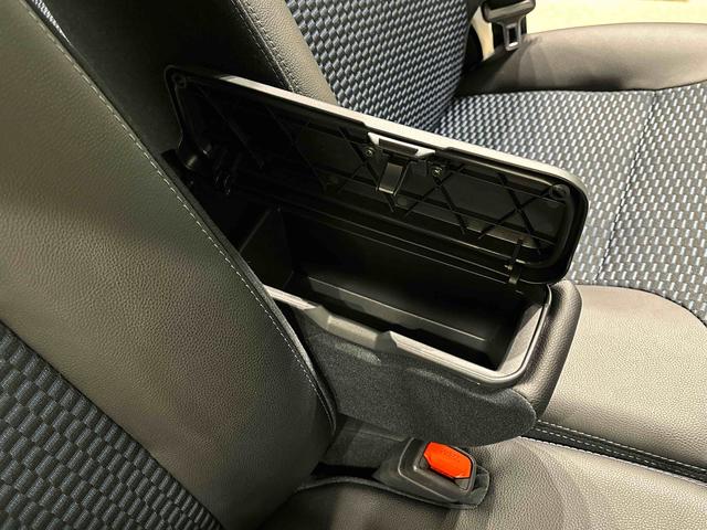 タントカスタム　パノラマモニター対応カメラ付　前席シートヒーター電動パーキングブレーキ　後席両側パワースライドドア　オートライト　サイドエアバッグ　ＬＥＤヘッドライト・フォグランプ　純正１５インチアルミホイール　キーフリーシステム　セキュリティーアラーム（広島県）の中古車