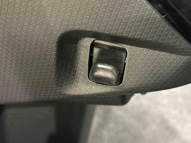 タントカスタム　パノラマモニター対応カメラ付　前席シートヒーター電動パーキングブレーキ　後席両側パワースライドドア　オートライト　サイドエアバッグ　ＬＥＤヘッドライト・フォグランプ　純正１５インチアルミホイール　キーフリーシステム　セキュリティーアラーム（広島県）の中古車