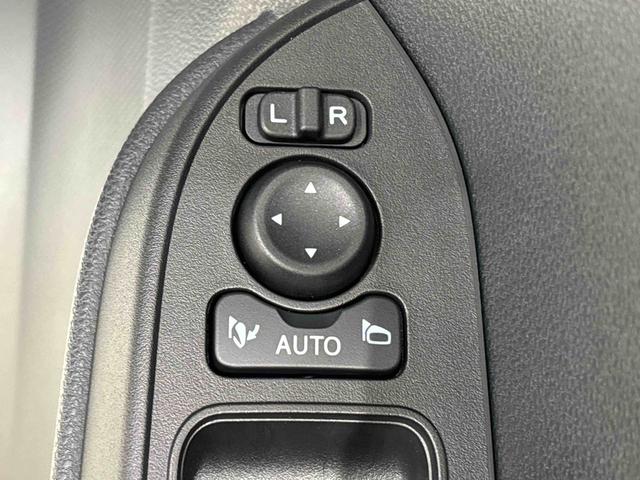 タントカスタムX 電動パーキングブレーキ 両側電動スライドドア純正ナビ装着用アップグレードパック 運転席・助手席シートヒーター オートブレーキホールド機能 格納式リヤドアサンシェード(広島県)の中古車