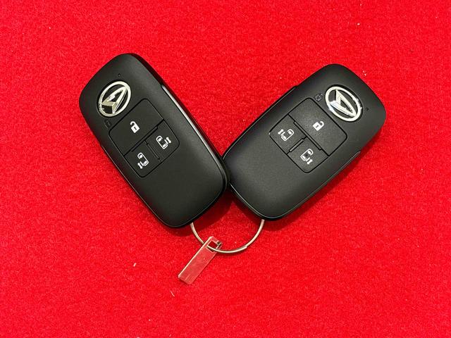 タントカスタムX 電動パーキングブレーキ 両側電動スライドドア純正ナビ装着用アップグレードパック 運転席・助手席シートヒーター オートブレーキホールド機能 格納式リヤドアサンシェード(広島県)の中古車