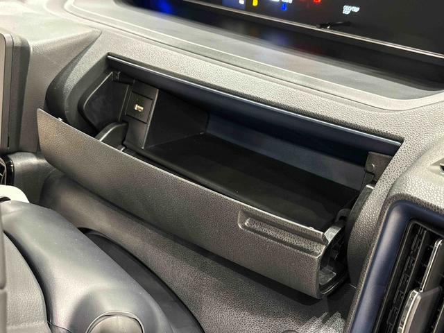 タントカスタムＲＳ　両側電動スライドドア　バックカメラ　ターボ車ＬＥＤヘッドライト　ＬＥＤフォグランプ　ＳＲＳサイドエアバッグ　オーディオ操作用ステアリングスイッチ　前席シートヒーター　プッシュボタンスタート　１５インチアルミホイール　電子カードキー（広島県）の中古車