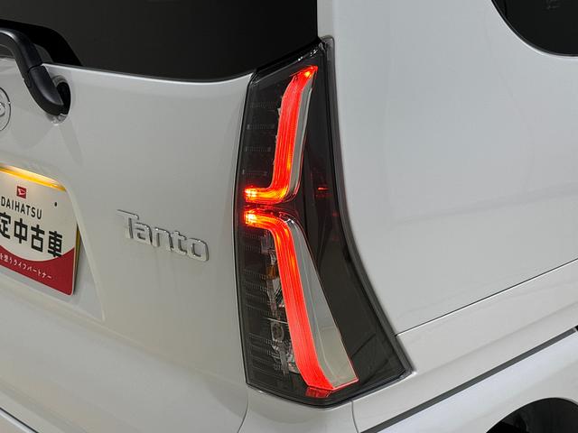 タントカスタムＲＳ　ターボ　両側電動スライドドア　キーフリー純正ナビ装着用アップグレードパック　運転席・助手席シートヒーター　電動パーキングブレーキ　オートブレーキホールド機能　格納式リヤドアサンシェード　運転席シートリフター　チルトステアリング（広島県）の中古車