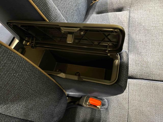 ムーヴキャンバスセオリーＧ　両側電動スライドドア　キーフリーシステム純正ナビ装着用アップグレードパック　運転席・助手席シートヒーター　電動パーキングブレーキ　オートブレーキホールド機能　運転席シートヒーター　チルトステアリング（広島県）の中古車