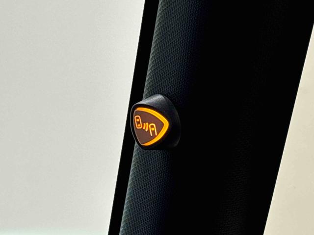 タントカスタムRSスタイルセレクションLEDオートライト パワースライドドアウェルカムオープン機能 オート電動格納式ドアミラー 助手席ロングスライド 助手席イージークローザー アルミホイール キーフリーシステム(広島県)の中古車