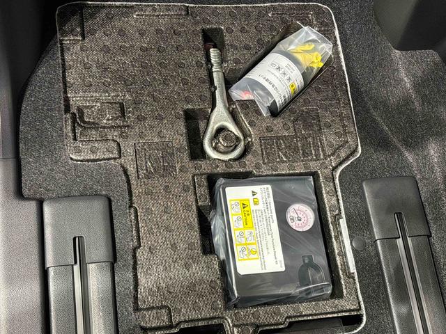 タントＸ　運転席・助手席シートヒーター　キーフリーシステム純正ナビ装着用アップグレードパック　両側スライド片側電動スライドドア　電動パーキングブレーキ　オートブレーキホールド機能　運転席チルトステアリング　格納式リヤドアサンシェード（広島県）の中古車