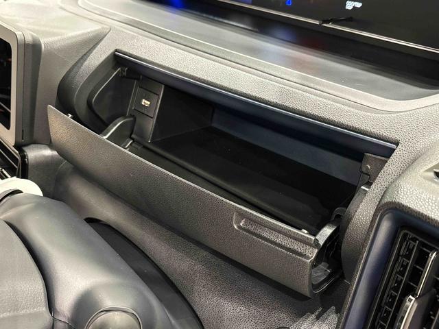 タントカスタムＲＳ　バックモニター対応カメラ　シートヒーターＬＥＤオートライト　パワースライドドアウェルカムオープン機能　電動パーキングブレーキ　運転席助手席シートヒーター　アルミホイール（広島県）の中古車