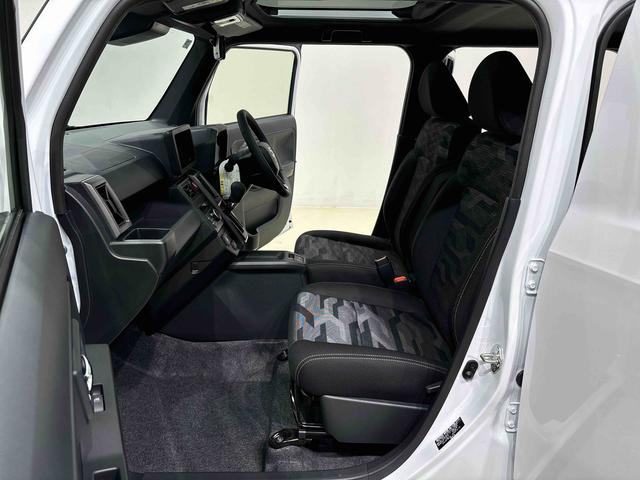 タフトG ダーククロムベンチャー バックカメラ 前席シートヒータースカイフィールトップ ダークメッキパック アンダーガーニッシュ 電動ドアミラー LEDオートライト&フォグランプ 電動パーキングブレーキ バックカメラ アルミホイール(広島県)の中古車