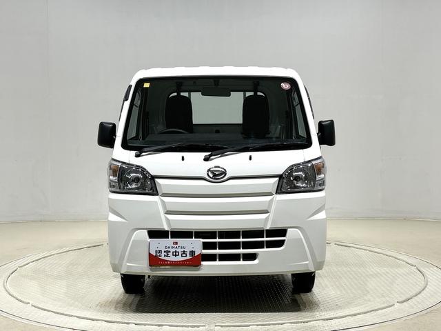 ハイゼットトラックスタンダードハロゲンヘッドランプ　運転席ＳＲＳエアバック　電動式パワーステアリング　ＡＭ／ＦＭラジオ　あゆみ板掛けテールゲート　スペアタイヤ　ガードフレーム（広島県）の中古車