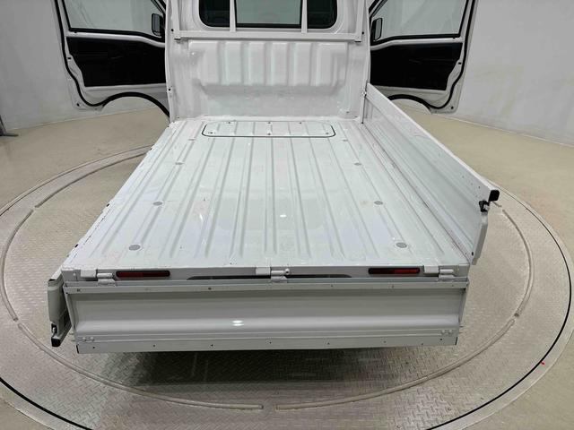 ハイゼットトラックスタンダードハロゲンヘッドランプ　運転席ＳＲＳエアバック　電動式パワーステアリング　ＡＭ／ＦＭラジオ　あゆみ板掛けテールゲート　スペアタイヤ　ガードフレーム（広島県）の中古車