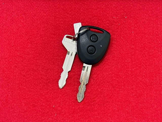 ミラトコットＬ　ＳＡIIIＬＥＤヘッドランプ　セキュリティアラーム　コーナーセンサー　キーレスエントリー　１４インチフルホイールキャップ（広島県）の中古車