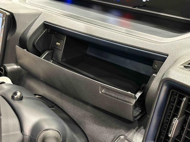 タントカスタムＲＳ　９インチフルセグナビ　バックカメラ　ターボ車ドライブレコーダー　ＳＲＳサイドエアバッグ　前席シートヒーター　両側電動スライドドア　１５インチアルミホイール　ＬＥＤヘッドライト　ＬＥＤフォグランプ　プッシュボタンスタート　オートエアコン（広島県）の中古車