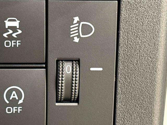 ハイゼットカーゴDXLEDヘッドランプ トップシェイドガラス コーナーセンサー オーバーヘッドシェルフ フロントドアパワーウインドウ キーレスエントリー AM/FMラジオ テンパータイヤ スチールホイール(広島県)の中古車