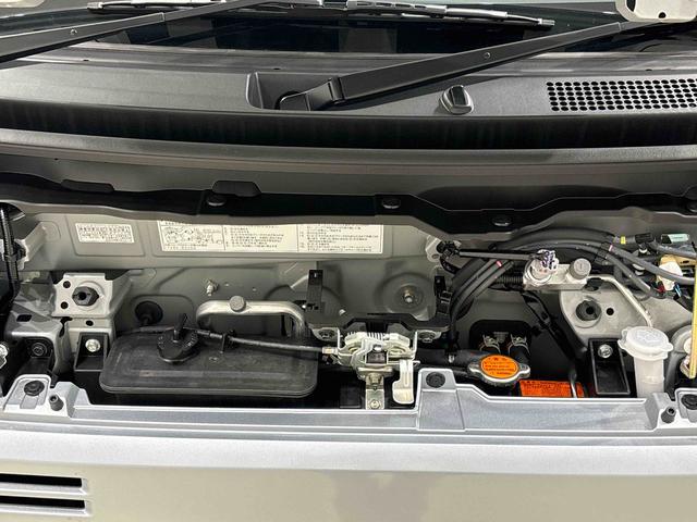 ハイゼットカーゴDXLEDヘッドランプ トップシェイドガラス コーナーセンサー オーバーヘッドシェルフ フロントドアパワーウインドウ キーレスエントリー AM/FMラジオ テンパータイヤ スチールホイール(広島県)の中古車