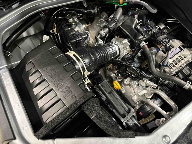 ハイゼットカーゴDXLEDヘッドランプ トップシェイドガラス コーナーセンサー オーバーヘッドシェルフ フロントドアパワーウインドウ キーレスエントリー AM/FMラジオ テンパータイヤ スチールホイール(広島県)の中古車