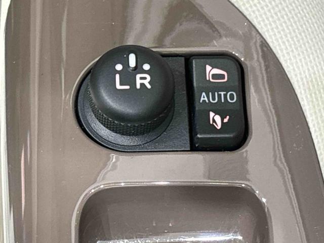 ムーヴキャンバスGメイクアップリミテッド SAIII ナビ パノラマモニターLEDヘッドライト LEDフォグランプ 置き楽ボックス オートライト プッシュボタンスタート セキュリティアラーム(広島県)の中古車