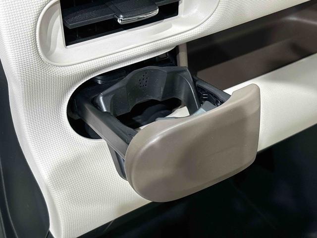 ムーヴキャンバスGメイクアップリミテッド SAIII ナビ パノラマモニターLEDヘッドライト LEDフォグランプ 置き楽ボックス オートライト プッシュボタンスタート セキュリティアラーム(広島県)の中古車