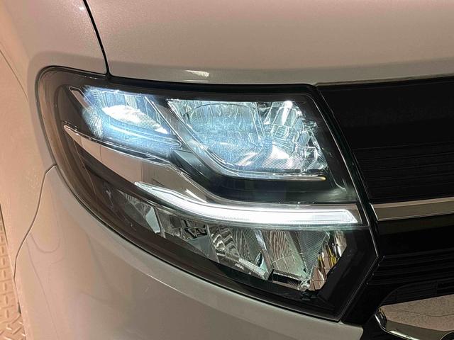 タントカスタムＸＬＥＤオートライト　パワースライドドアウェルカムオープン機能　オート電動格納式ドアミラー　助手席ロングスライド　助手席イージークローザー　アルミホイール　キーフリーシステム（広島県）の中古車