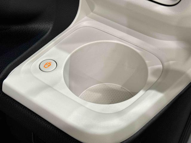 ムーヴキャンバスストライプスＧ　運転席・助手席シートヒーター　キーフリー純正ナビ装着用アップグレードパック　両側電動スライドドア　運転席シートリフター　チルトステアリング　電動パーキングブレーキ　オートブレーキホールド機能　ホッとカップホルダー（広島県）の中古車