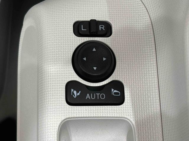 ムーヴキャンバスストライプスG 電子パーキング 両側パワースライドドアLEDオートライト・フォグランプ 電動パーキングブレーキ プッシュボタンスタート セキュリティアラーム バックカメラ 両側パワースライドドアウエルカムオープン機能 オート電動格納式ドアミラー(広島県)の中古車