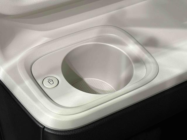 ムーヴキャンバスストライプスG 電子パーキング 両側パワースライドドアLEDオートライト・フォグランプ 電動パーキングブレーキ プッシュボタンスタート セキュリティアラーム バックカメラ 両側パワースライドドアウエルカムオープン機能 オート電動格納式ドアミラー(広島県)の中古車