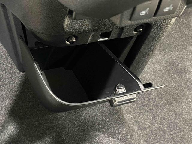 ムーヴキャンバスストライプスG 電子パーキング 両側パワースライドドアLEDオートライト・フォグランプ 電動パーキングブレーキ プッシュボタンスタート セキュリティアラーム バックカメラ 両側パワースライドドアウエルカムオープン機能 オート電動格納式ドアミラー(広島県)の中古車