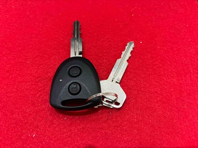 ミライースＸ　リミテッドＳＡIII　ＬＥＤヘッドライト　バックカメラ付キーレスエントリーシステム　電動格納式ドアミラー　オートライト　オートハイビーム　マニュアルレベリング　オーディオレス　セキュリティアラーム　前後コーナーセンサー　１４インチフルホイールキャップ（広島県）の中古車