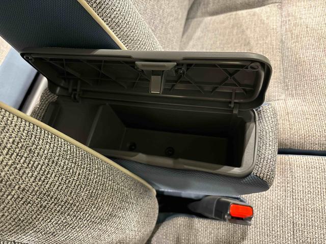 ムーヴキャンバスストライプスG バックモニター ディスプレイオーディオLEDオートライト・フォグランプ 電動パーキングブレーキ プッシュボタンスタート セキュリティアラーム バックカメラ 両側パワースライドドアウエルカムオープン機能 オート電動格納式ドアミラー(広島県)の中古車