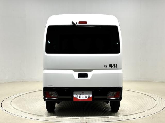 ハイゼットカーゴDX プッシュスタートボタン オートライトLEDヘッドランプ コーナーセンサー オーバーヘッドシェルフ フロントドアパワーウインドウ キーレスエントリー AM/FMラジオ マニュアルエアコン スチールホイール(広島県)の中古車