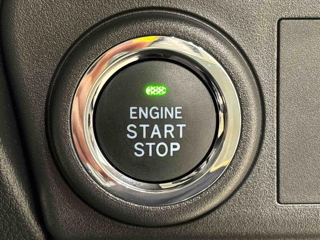 ハイゼットカーゴDX プッシュスタートボタン オートライトLEDヘッドランプ コーナーセンサー オーバーヘッドシェルフ フロントドアパワーウインドウ キーレスエントリー AM/FMラジオ マニュアルエアコン スチールホイール(広島県)の中古車