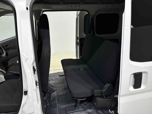 ハイゼットカーゴDX プッシュスタートボタン オートライトLEDヘッドランプ コーナーセンサー オーバーヘッドシェルフ フロントドアパワーウインドウ キーレスエントリー AM/FMラジオ マニュアルエアコン スチールホイール(広島県)の中古車