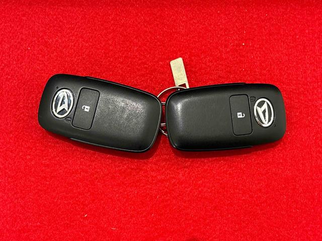 ハイゼットカーゴDX プッシュスタートボタン オートライトLEDヘッドランプ コーナーセンサー オーバーヘッドシェルフ フロントドアパワーウインドウ キーレスエントリー AM/FMラジオ マニュアルエアコン スチールホイール(広島県)の中古車