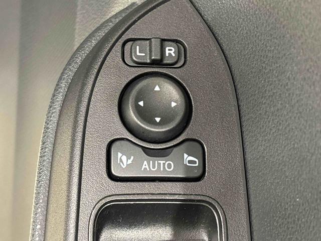 タントカスタムRS 4WD バックカメラ付 両側パワースライドドアLEDオートライト パワースライドドアウェルカムオープン機能 電動パーキングブレーキ 運転席助手席シートヒーター アルミホイール キーフリーシステム オート電動格納式ドアミラー(広島県)の中古車