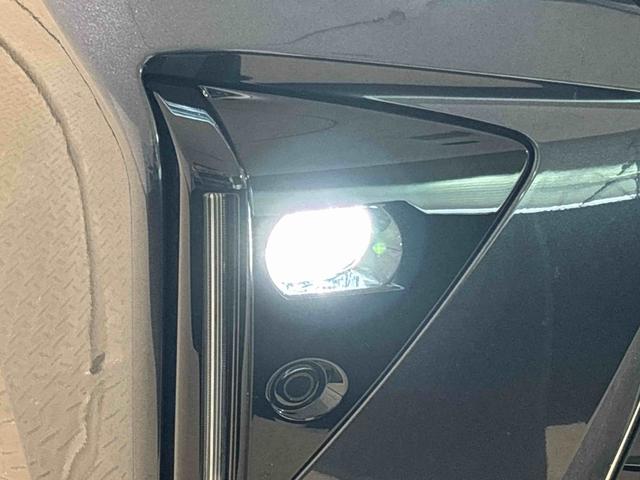 タントカスタムRS 4WD バックカメラ付 両側パワースライドドアLEDオートライト パワースライドドアウェルカムオープン機能 電動パーキングブレーキ 運転席助手席シートヒーター アルミホイール キーフリーシステム オート電動格納式ドアミラー(広島県)の中古車