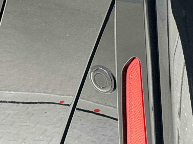 タントカスタムＸ　バックカメラ付　前席シートヒーターＬＥＤオートライト　パワースライドドアウェルカムオープン機能　電動パーキングブレーキ　運転席助手席シートヒーター　アルミホイール　キーフリーシステム　　オート電動格納式ドアミラー（広島県）の中古車