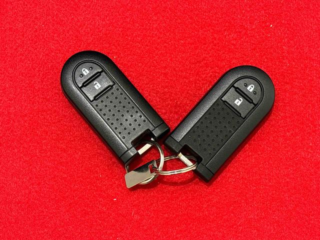 ムーヴXリミテッドII SAIII 純正ナビ 前後ドラレコ運転席シートヒーター アルミホイール オートライト プッシュボタンスタート セキュリティアラーム キーフリーシステム オート電動格納式ドアミラー シートリフター(広島県)の中古車