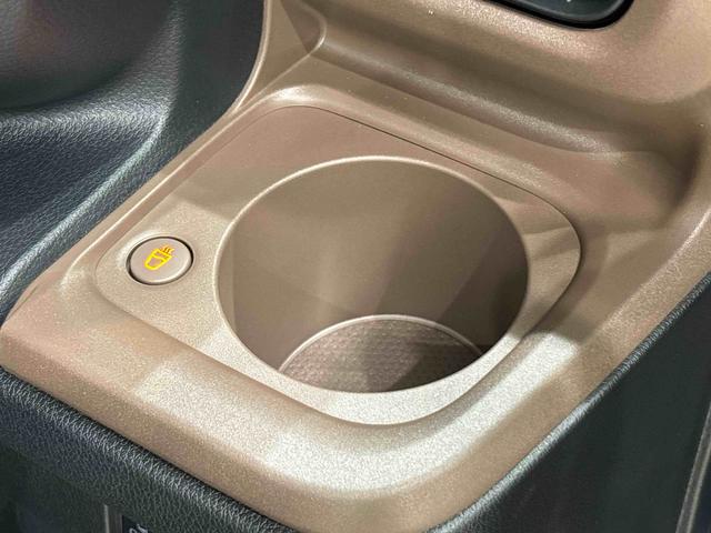 ムーヴキャンバスセオリーＧ　バックカメラ　電動パーキングブレーキＬＥＤオートライト・フォグランプ　電動パーキングブレーキ　プッシュボタンスタート　セキュリティアラーム　バックカメラ　両側パワースライドドアウエルカムオープン機能　オート電動格納式ドアミラー（広島県）の中古車