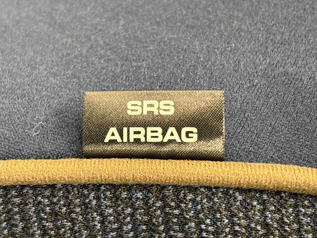 ムーヴキャンバスセオリーＧ　バックカメラ　電動パーキングブレーキＬＥＤオートライト・フォグランプ　電動パーキングブレーキ　プッシュボタンスタート　セキュリティアラーム　バックカメラ　両側パワースライドドアウエルカムオープン機能　オート電動格納式ドアミラー（広島県）の中古車