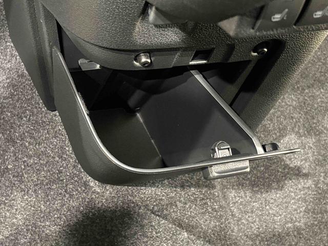 ムーヴキャンバスセオリーＧ　バックカメラ　電動パーキングブレーキＬＥＤオートライト・フォグランプ　電動パーキングブレーキ　プッシュボタンスタート　セキュリティアラーム　バックカメラ　両側パワースライドドアウエルカムオープン機能　オート電動格納式ドアミラー（広島県）の中古車