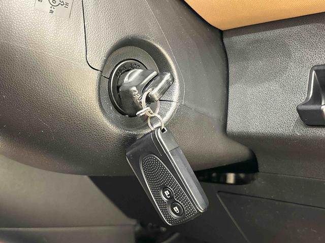 ミラココアココアプラスＸ　ナビ　バックモニター　ドライブレコーダーＬＥＤヘッドライト　電動格納ドアミラー　オートエアコン　アイドリングストップ　キーフリーシステム　ホイールキャップタイヤ（広島県）の中古車