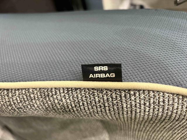 ムーヴキャンバスストライプスGLEDオートライト・フォグランプ 電動パーキングブレーキ プッシュボタンスタート セキュリティアラーム バックカメラ 両側パワースライドドアウエルカムオープン機能 オート電動格納式ドアミラー(広島県)の中古車