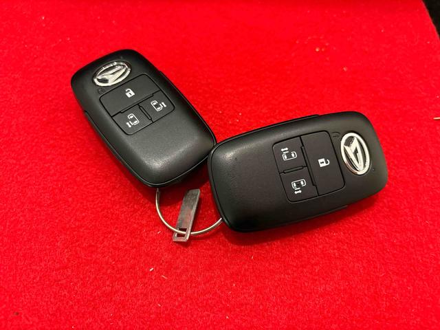 ムーヴキャンバスストライプスGLEDオートライト・フォグランプ 電動パーキングブレーキ プッシュボタンスタート セキュリティアラーム バックカメラ 両側パワースライドドアウエルカムオープン機能 オート電動格納式ドアミラー(広島県)の中古車