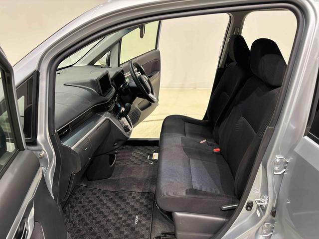 ムーヴカスタム XETC LEDオートハイビーム・フォグランプ 運転席シートヒーター アルミホイール オートライト プッシュボタンスタート セキュリティアラーム(広島県)の中古車