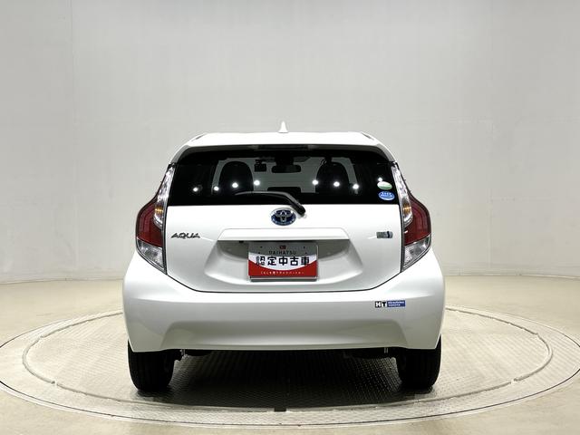 アクアＧ　　ナビ　　バックモニター　　ＥＴＣ　　ドライブレコーダーナビ　　バックモニター　　ＥＴＣ　　ドライブレコーダー　　　　　　　　　　　　　　　　　　　ＬＥＤヘッドライト・フォグランプ　　シートヒーター　プッシュボタンスタート（広島県）の中古車