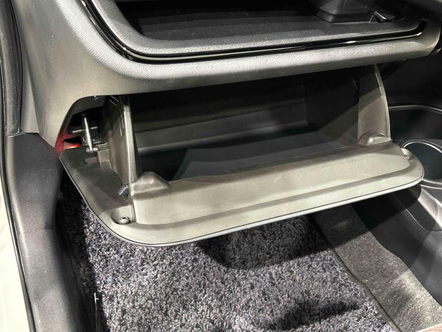 アクアＧ　　ナビ　　バックモニター　　ＥＴＣ　　ドライブレコーダーナビ　　バックモニター　　ＥＴＣ　　ドライブレコーダー　　　　　　　　　　　　　　　　　　　ＬＥＤヘッドライト・フォグランプ　　シートヒーター　プッシュボタンスタート（広島県）の中古車