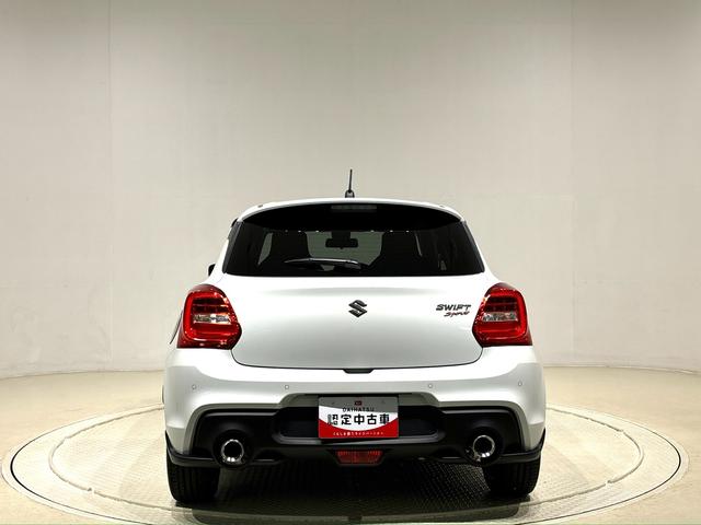 スイフトスポーツベースグレード CD 6速マニュアル LEDヘッドライトCDステレオ 6速マニュアル プッシュボタンスタート シートヒーター オートエアコン LEDヘッドライト フォグランプ コーナーセンサー(広島県)の中古車